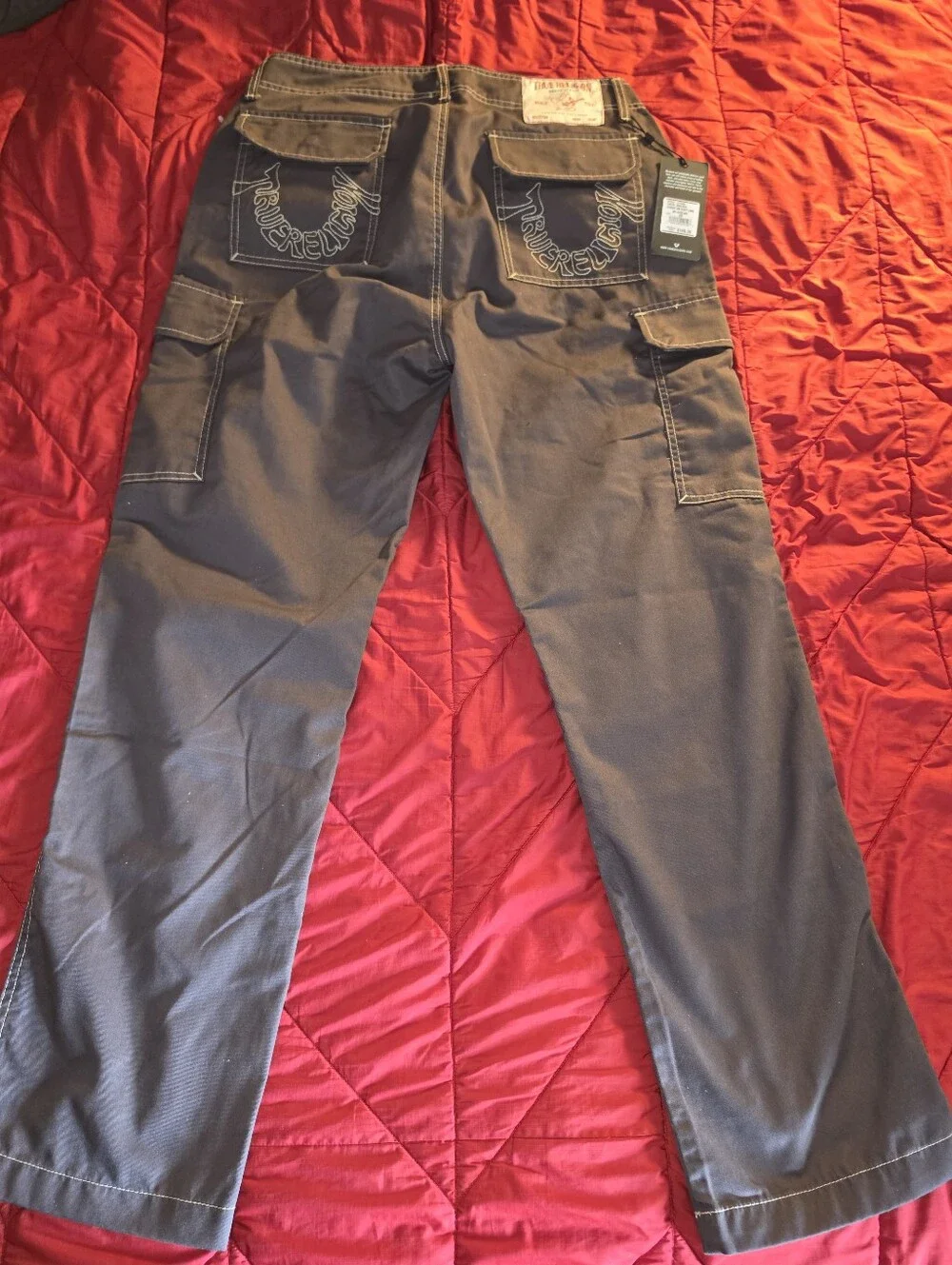 True Religion FIRE! NWT! Cargo SN Pant w/Embellished HS Outline in Bracken. 30